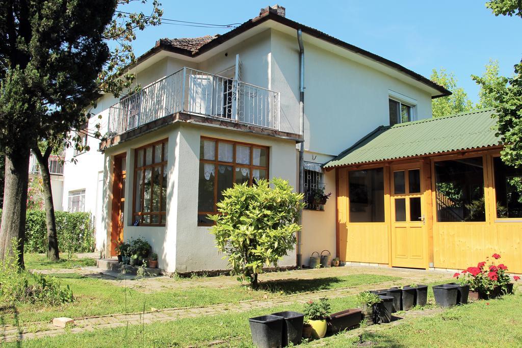 Zeravica Rooms B&B Σρέμσκι Καρλόβτσι Εξωτερικό φωτογραφία